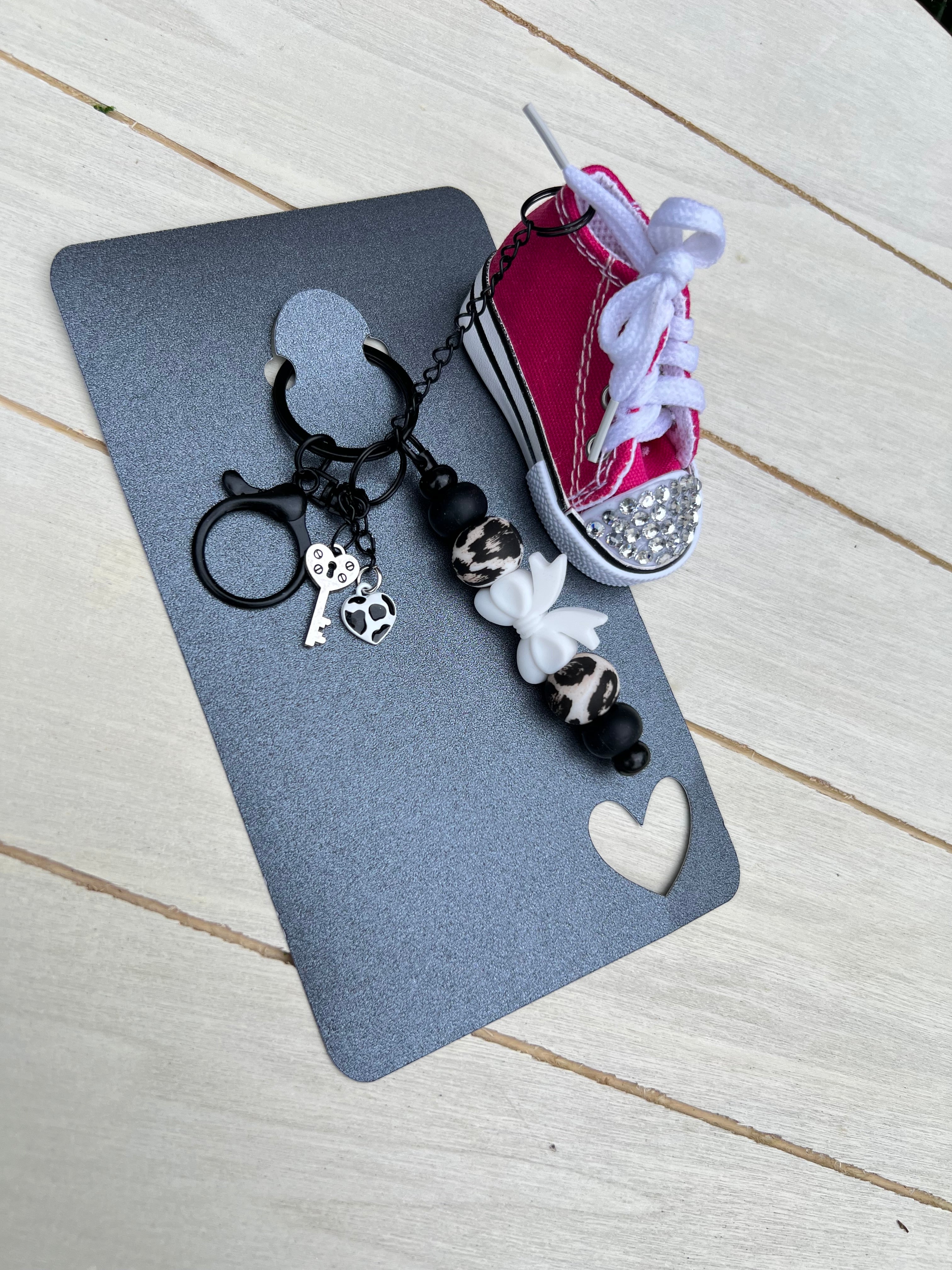 Sneaker and Bow Silicone Bead Zipper Pulls / Bag Charms